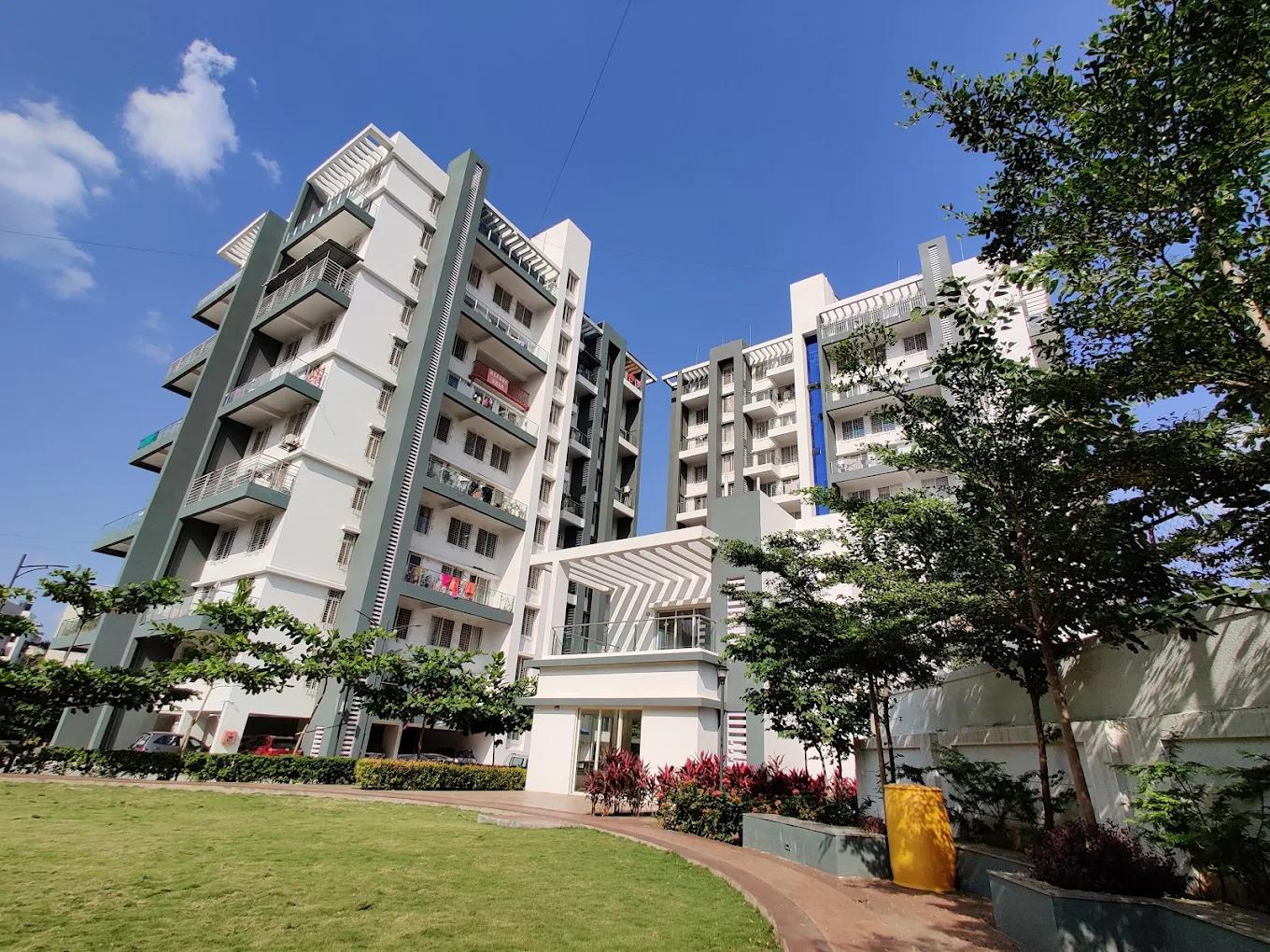 Spacious 3 BHK Apartment for Rent | Shrinivas Q Homes, Kharadi, Pune