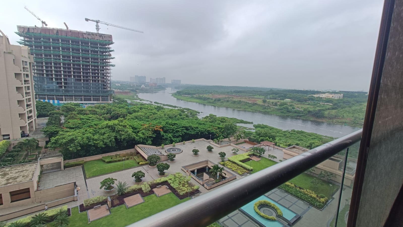 Ultra-Luxury 4 BHK Penthouse + Servant Room for Sale | Panchshil EON Waterfront, Kharadi, Pune