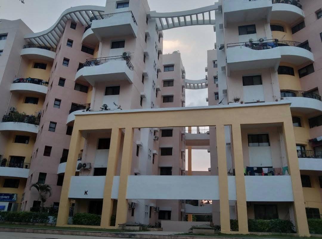 Available Spacious 2 BHK Apartment for Sale | Jasminium, Magarpatta City, Pune
