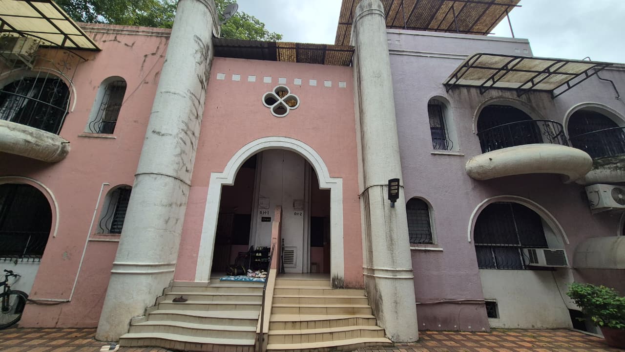 Premium Fully Furnished 3 BHK Row House for Rent | Konark Enclave, Bund Garden Road, Pune