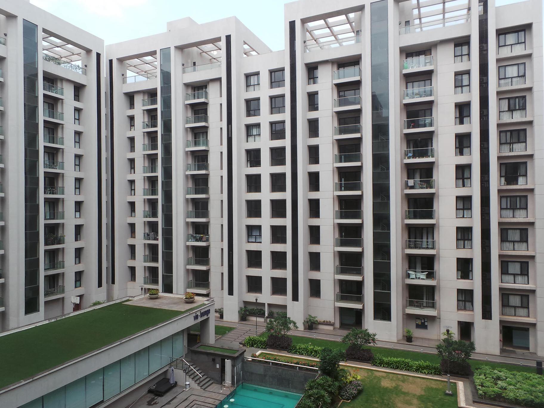 Luxury 3.5 BHK Apartment for Rent in Viman Nagar, Pune | Near Pune Airport | Lunkad Sky Vie
