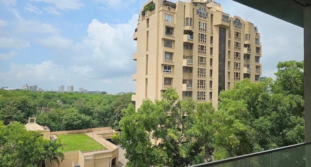 Available Luxury 4.5 BHK Apartment for Sale in Koregaon Park Annexe, Pune | Panchshil Silver Woods