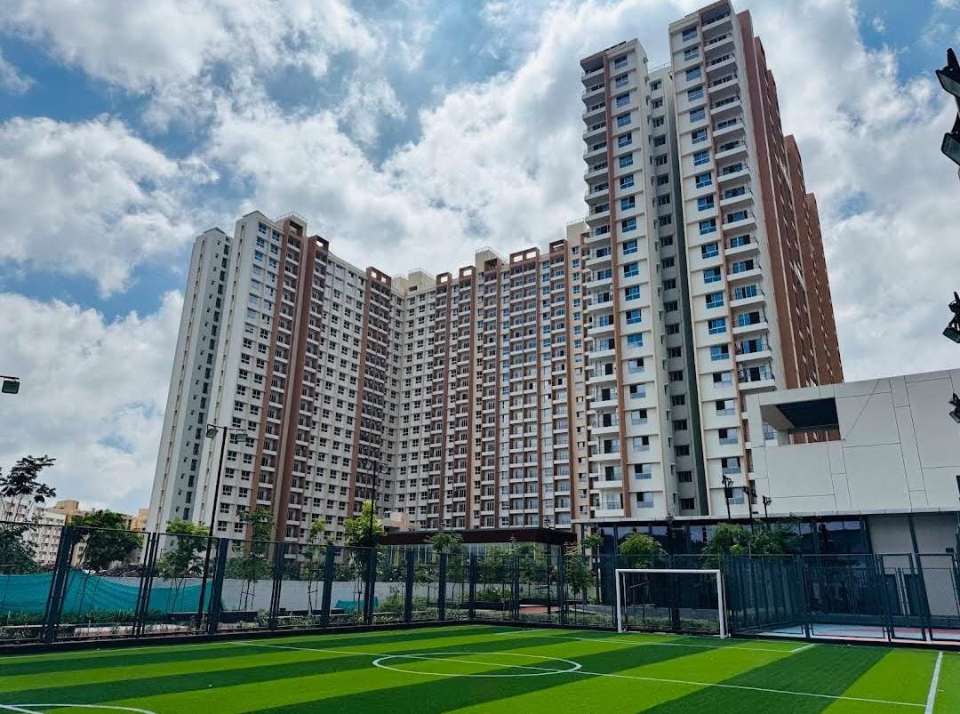 Available Premium 2 BHK Apartment for Sale | Raheja Sterling | NIBM Annexe, Pune