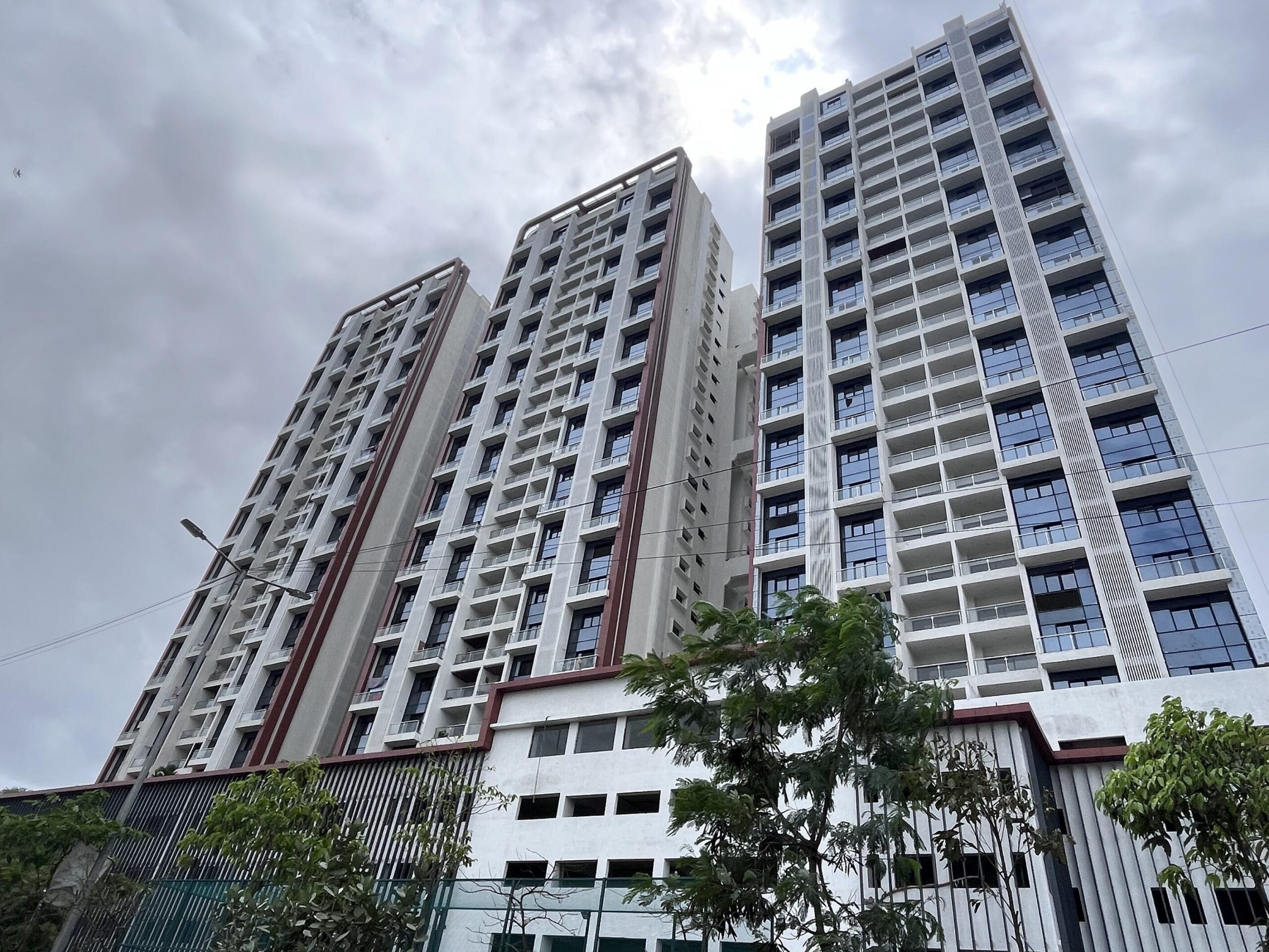 Premium 4 BHK Duplex Apartment for Sale in Kharadi, Pune | Near Riverfront Road | Riverdale Grove